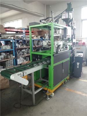 Wenhong Automatic Foil Stamping and Cutting Machine (105SF)